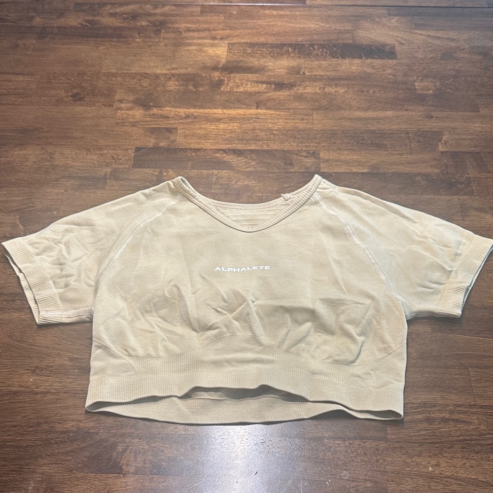 LAST CHANCE OFFER: Alphalete Women's Beige Crop Top